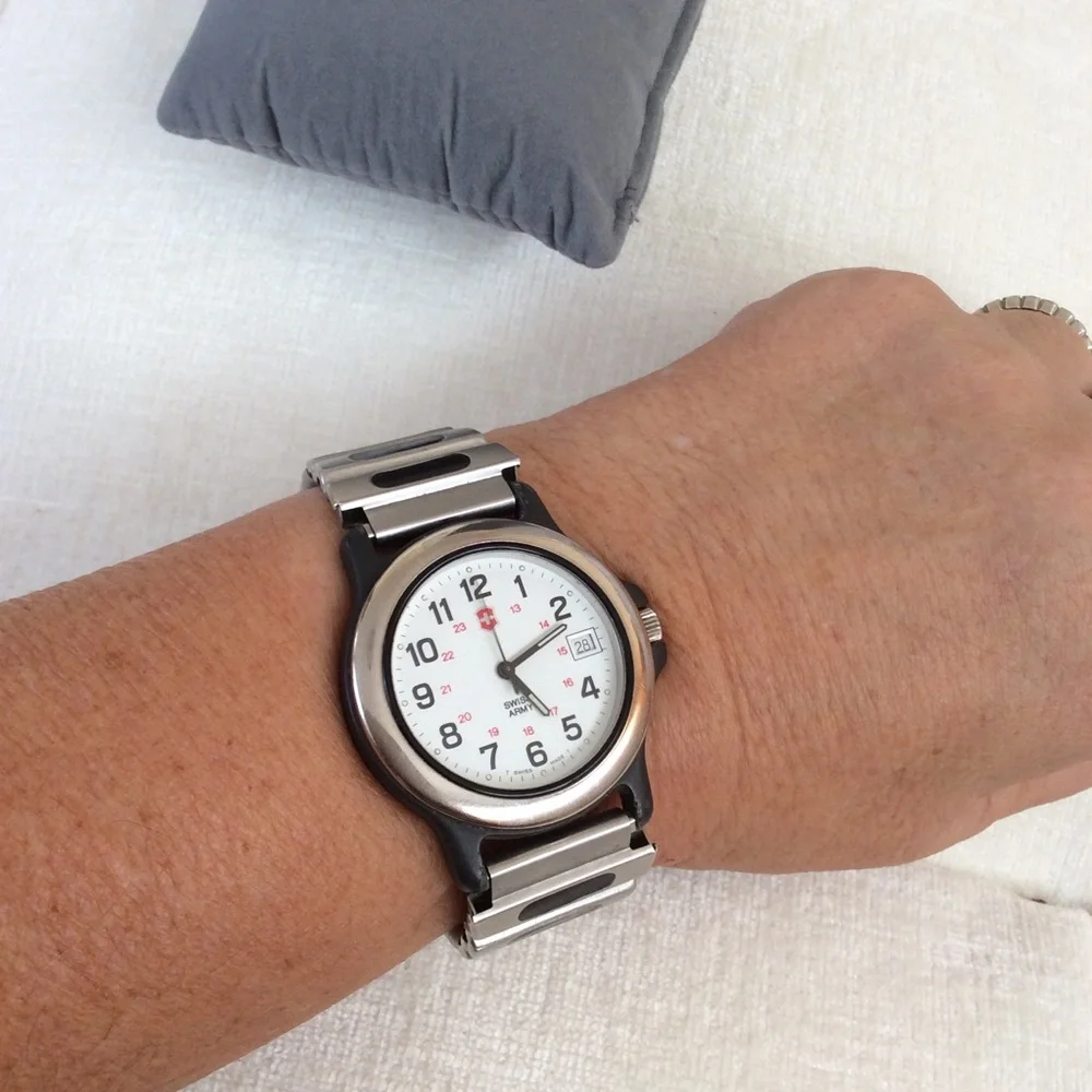 Vintage Victorinox Swiss Army Watch .